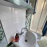 Апартаменты Quiet Cosy Near Montmartre - *