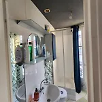 Quiet Cosy Near Montmartre - Апартаменты Париж