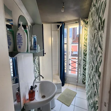 Quiet Cosy Near Montmartre - Apartment Paris