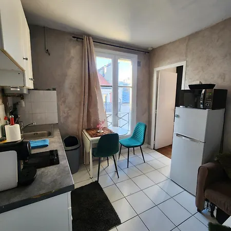 Apartment Quiet Cosy Near Montmartre -
